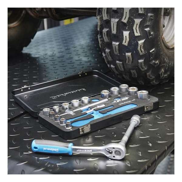 Datona® Dopsleutelset Datona 8 t/m 24mm met 3/8 ratel Datona® Dopsleutelset Datona 8 t/m 24mm met 3/8 ratel