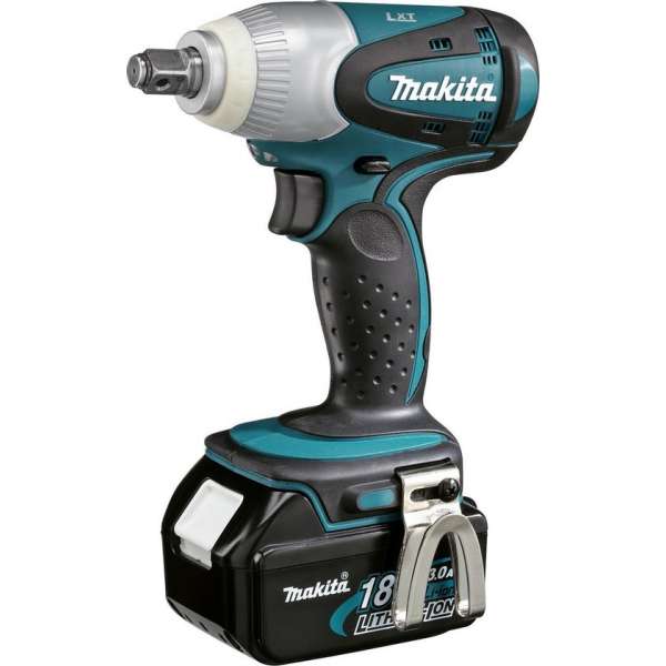 Makita BTW251RFE S18V 3,0 Ah Li-Ion Accu Slagmoersleutel - Incl. 2e accu Makita BTW251RFE S18V 3,0 Ah Li-Ion Accu Slagmoersleutel - Incl. 2e accu