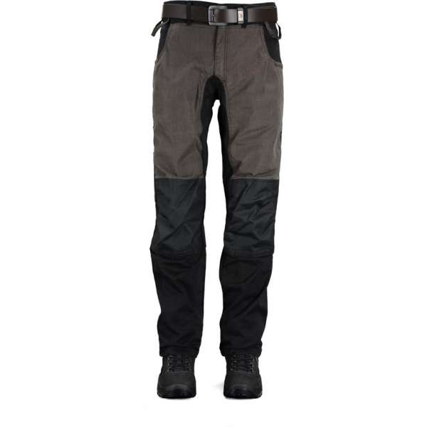 Beckum Workwear EBT07 Basis broek met B-Protect knie en speciale Kevlar bovenbeen Zwart 58 36 Beckum Workwear EBT07 Basis broek met B-Protect knie en speciale Kevlar bovenbeen Zwart 58 36