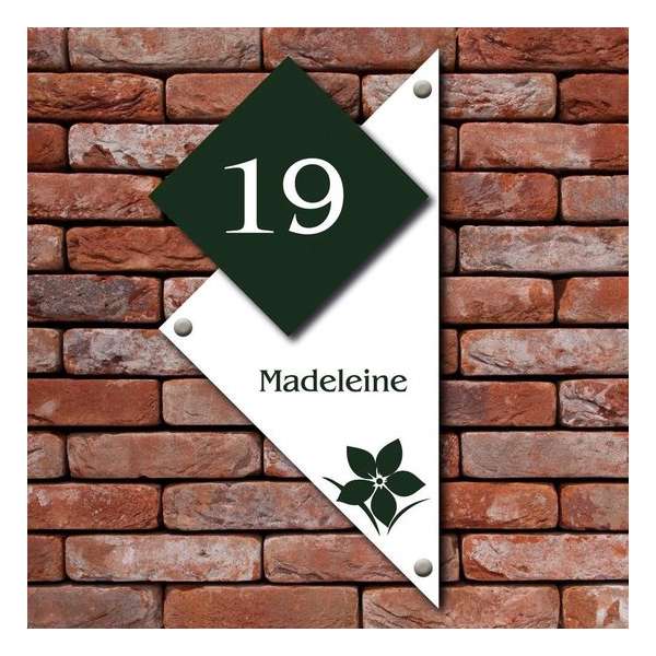 Naambordje Kunststof - LB Populaire-line groen/wit 20x20x28,5cm Naambordje Kunststof - LB Populaire-line groen/wit 20x20x28,5cm