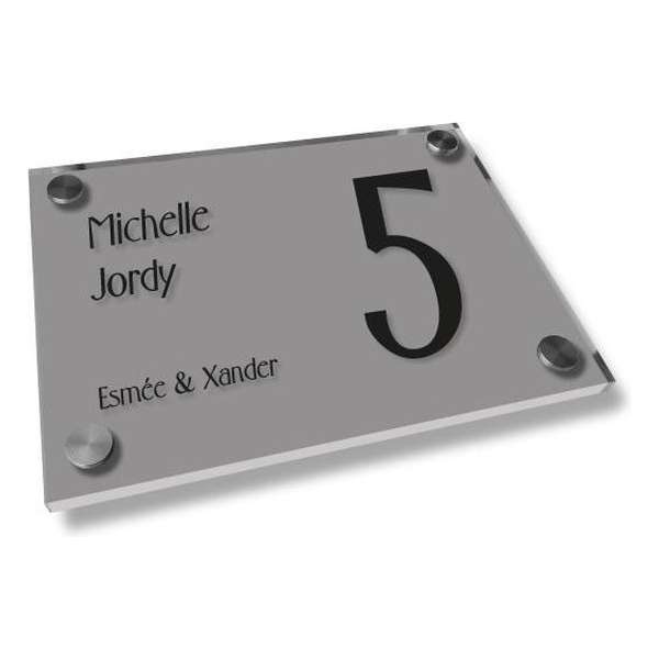 Naambordje voordeur een glashelder naambord zilver, 20x15cm Naambordje voordeur een glashelder naambord zilver, 20x15cm