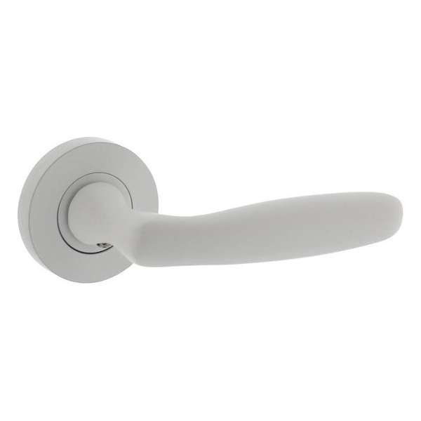 Intersteel Deurkruk Bjorn op ronde rozet ø52x10 mm wit Intersteel Deurkruk Bjorn op ronde rozet ø52x10 mm wit