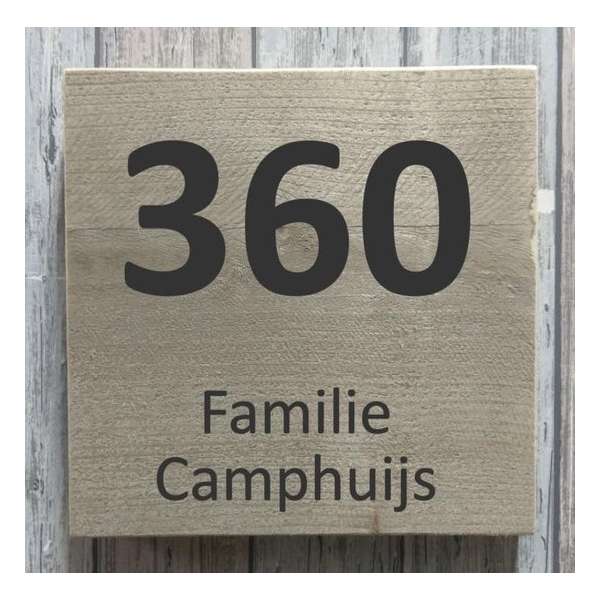 Naambordje voordeur steigerhout | houten naambord 20x20 cm Naambordje voordeur steigerhout | houten naambord 20x20 cm