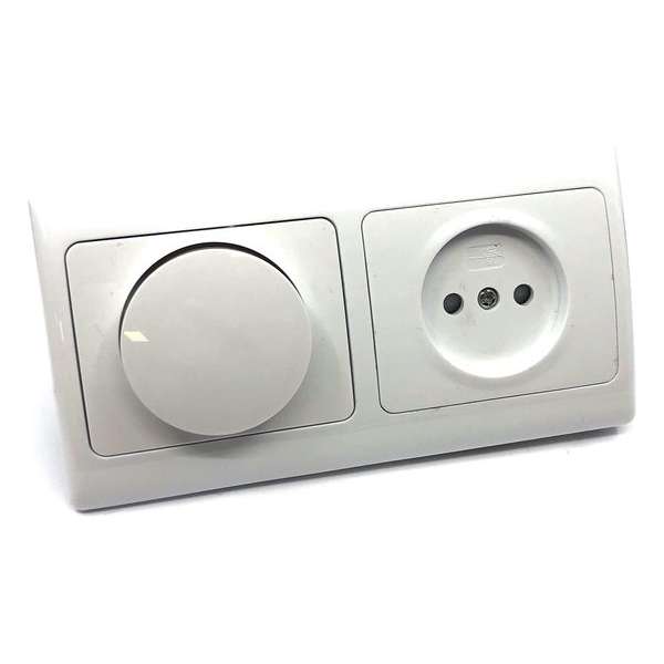 OLYMPIC complete inbouwcombinatie | 230V dimmer + stopcontact zonder randaarde + 2-voudig afdekraam | polarwit OLYMPIC complete inbouwcombinatie | 230V dimmer + stopcontact zonder randaarde + 2-voudig afdekraam | polarwit