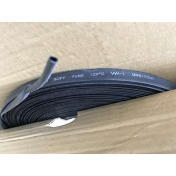Krimpkous op rol - Kleur zwart - 7~3.5 mm.