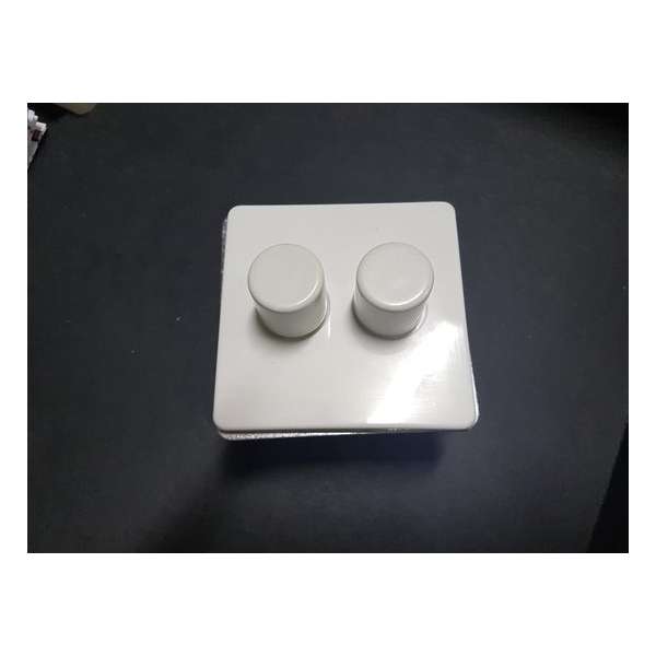 duo-dimmer 230 volt en 12 volt spoeltrafo,peha polar wit duo-dimmer 230 volt en 12 volt spoeltrafo,peha polar wit