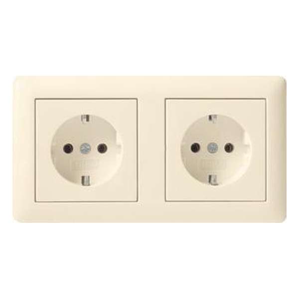 Gira Contactdoos inbouw 73401 Gira Contactdoos inbouw 73401