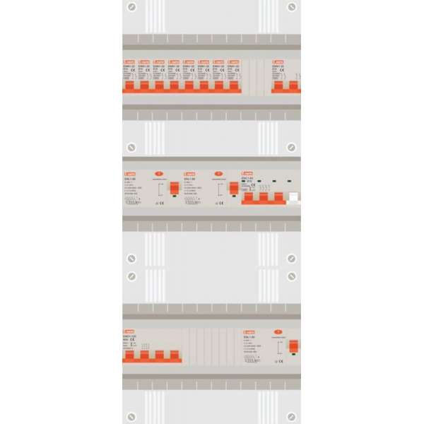 3 fase groepenkast met 8 licht groepen, kookgroep en 1 krachtgroep 3 fase groepenkast met 8 licht groepen, kookgroep en 1 krachtgroep