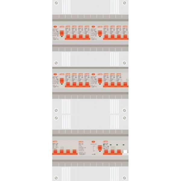 3 fase groepenkast met 14 licht groepen, kookgroep en 1 krachtgroep 3 fase groepenkast met 14 licht groepen, kookgroep en 1 krachtgroep