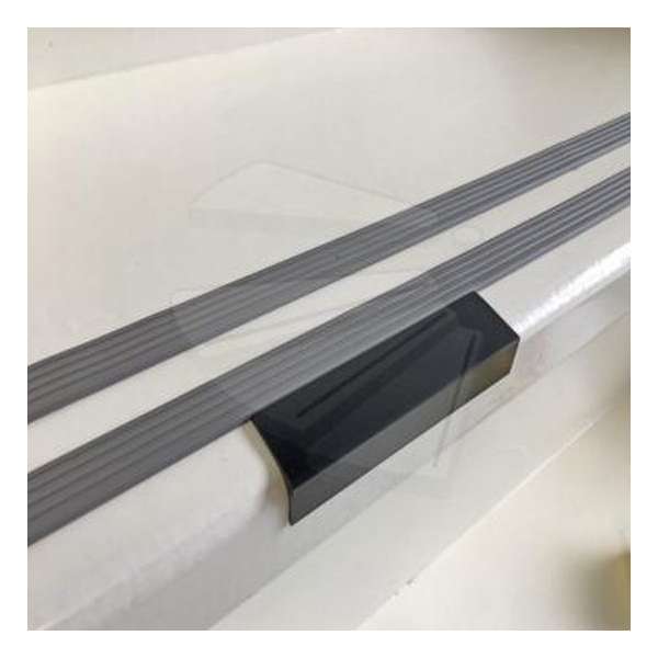 Unistair Trapprofiel Afstandhouder©: montagetool voor antislip trap tape Unistair Trapprofiel Afstandhouder©: montagetool voor antislip trap tape