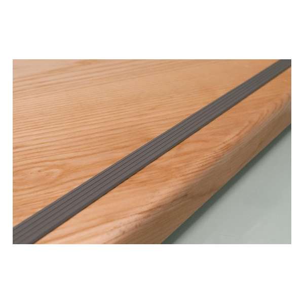 Antislip trap tape 16-18 mm betonlook GRIJS 15 meter. Nú met afstandhouder. Antislip trap tape 16-18 mm betonlook GRIJS 15 meter. Nú met afstandhouder.