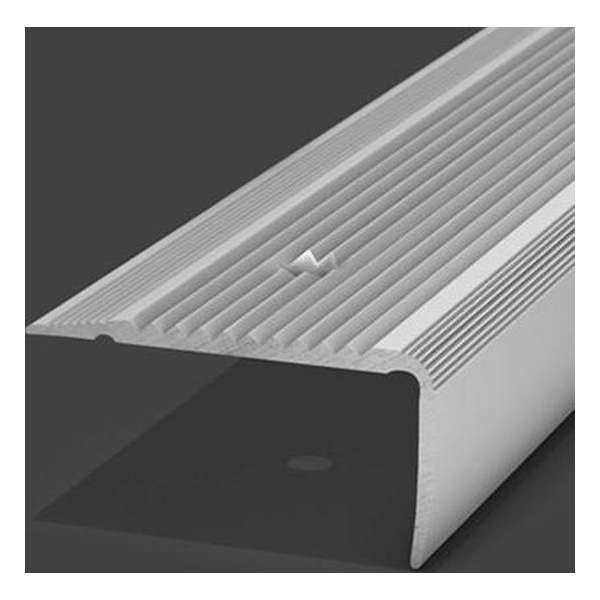 Aluminium trapprofiel geboord - L-profiel - 55mm x 2,50m Aluminium trapprofiel geboord - L-profiel - 55mm x 2,50m