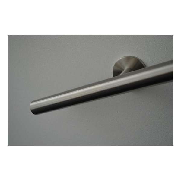 RVS trapleuning recht 28 mm – vlakke steun, 100 cm RVS trapleuning recht 28 mm – vlakke steun, 100 cm