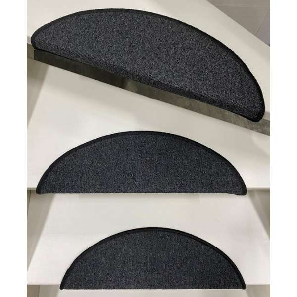 Trapmatten Sarin- 56 x 20 cm- Antraciet- 15 stuks Trapmatten Sarin- 56 x 20 cm- Antraciet- 15 stuks