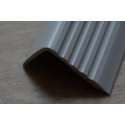 PVC -ANTISLIP TRAPPROFIEL -ZELFKLEVEND DONKERGRIJS P2ND 41X25 mm X 150 cm (set van15 stuks )