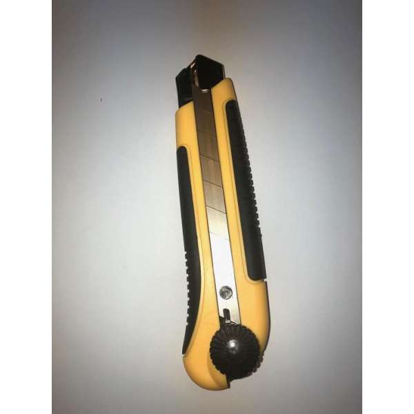 Profi afbreekmes 25 mm, Metalen geleiderrails en wielmechanisme Profi afbreekmes 25 mm, Metalen geleiderrails en wielmechanisme